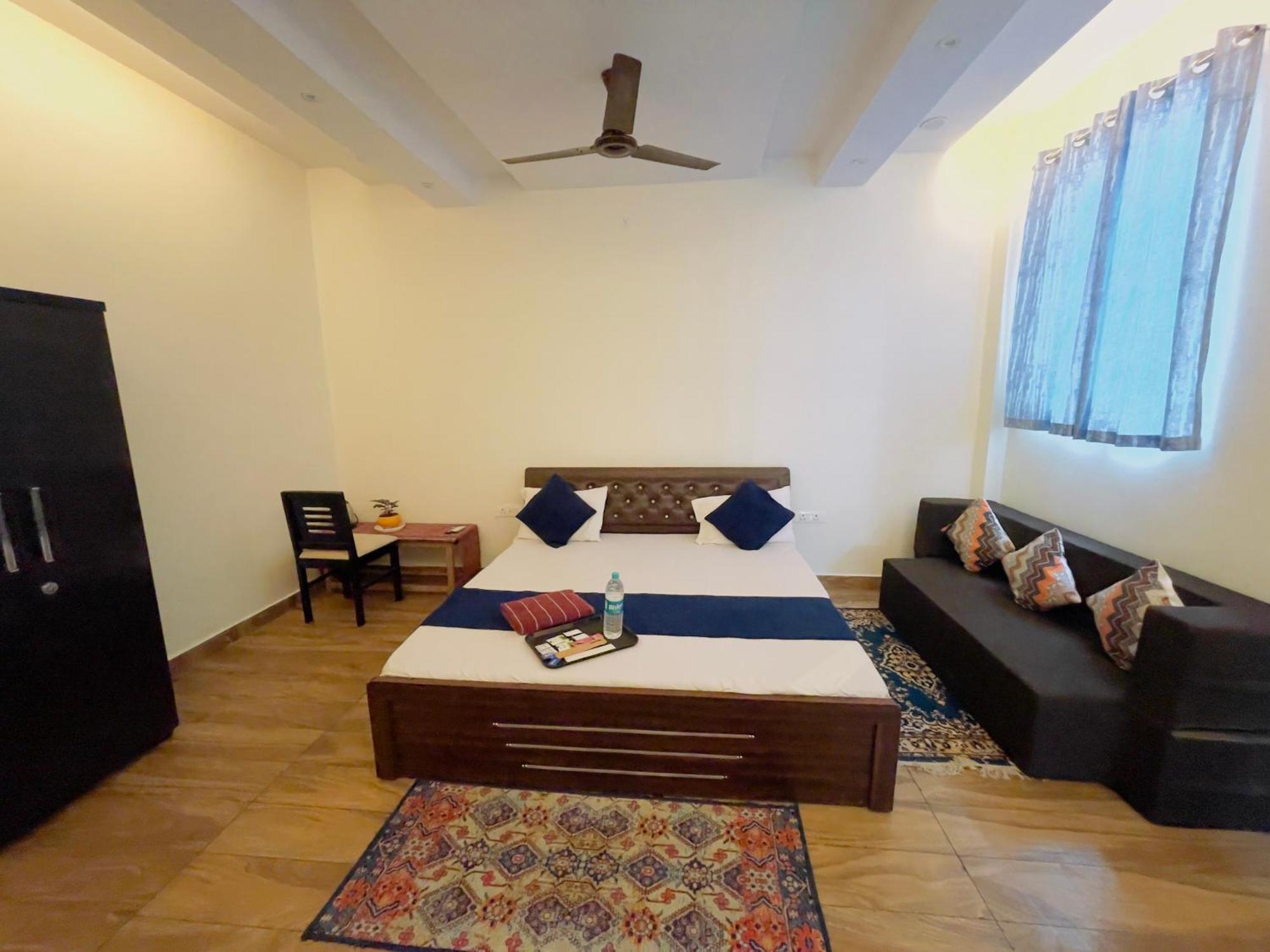 Atulyam Stays Sushant Golf City Lucknow Exterior foto